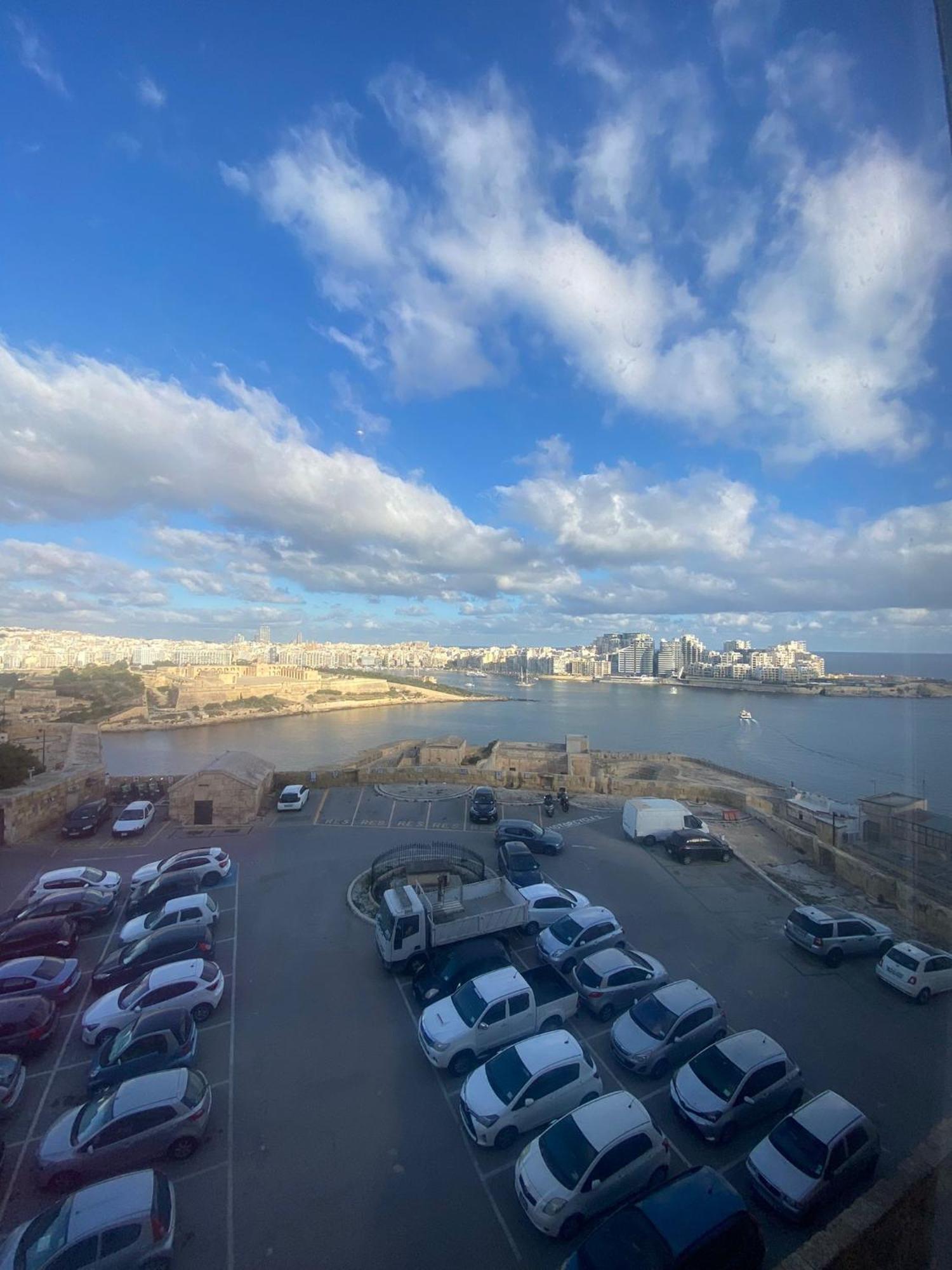Seaview Валетта